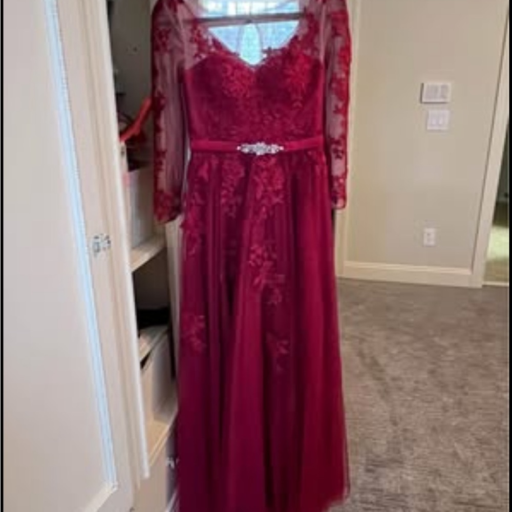 JJs House Red Sleeve Sweetheart Gown